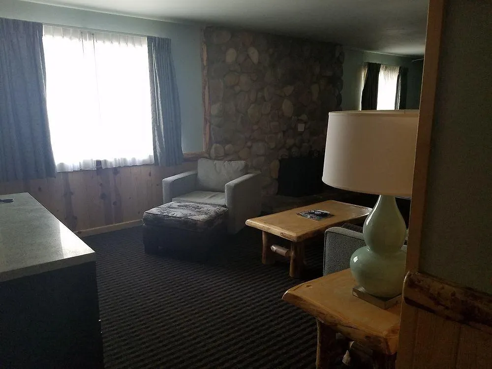 3 Peaks Resort & Beach Club South Lake Tahoe