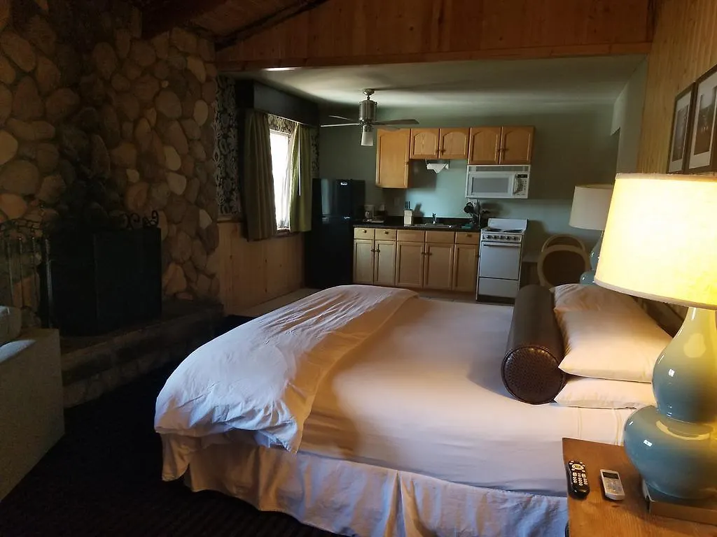 3 Peaks Resort & Beach Club South Lake Tahoe